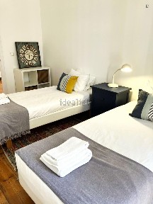 Arrendamento de apartamento T3 no Largo Corpo Santo