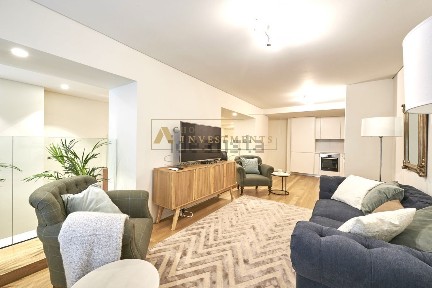 Apartamento T2 à venda na Av. da Liberdade - Marquês de Pombal