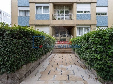 Apartamento T3 à venda em Aliados - Clérigos - Carlos Alberto