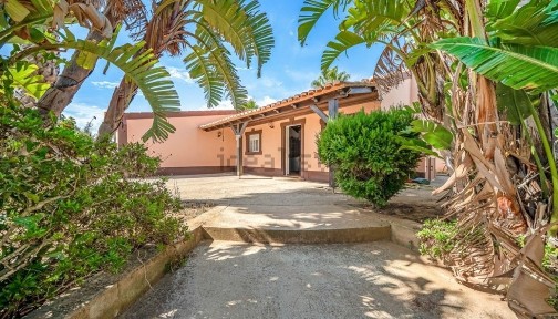 Casa ou moradia à venda na Burgau - Cabanas Velhas