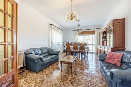 Apartamento T3 à venda em Teixoso e Sarzedo