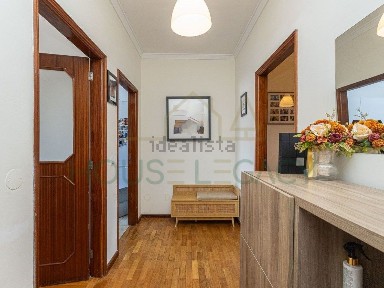 Arrendamento de apartamento T2 na Avenida Senhora da Hora, 95
