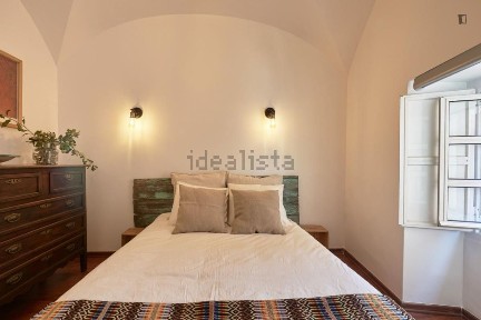 Arrendamento de apartamento T1 na Calçada da Patriarcal