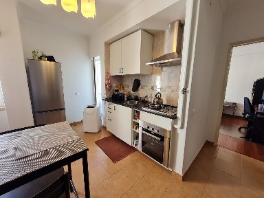 Arrendamento de apartamento T1 na Rua Peixinho Júnior