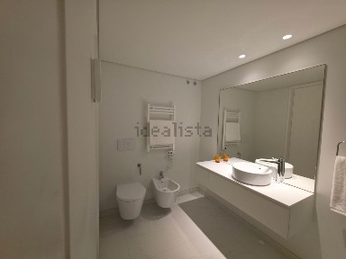 Arrendamento de apartamento T2 na Avenida Conselheiro Fernando de Sousa, 1