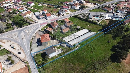 Moradia independente à venda em Lamas e Cercal