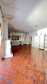 Moradia geminada à venda na Rua Cegonheira, 830