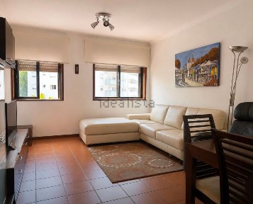 Apartamento T2 à venda em Arcozelo