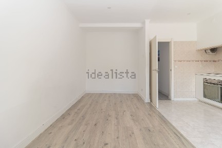 Apartamento T2 à venda na Rua João Dias Correia Pimenta s/n