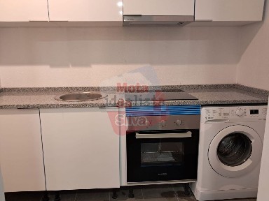 Arrendamento de apartamento T1 na Pragal