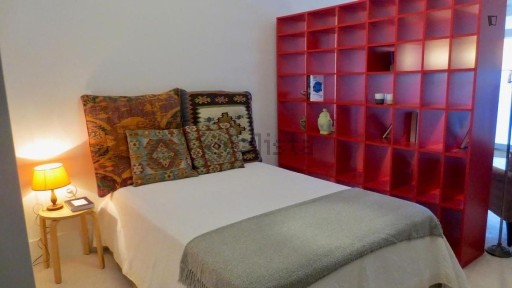 Arrendamento de apartamento T0 na Rua de Vale Formoso