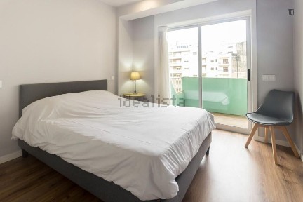 Arrendamento de apartamento T3 na Praça João XXIII