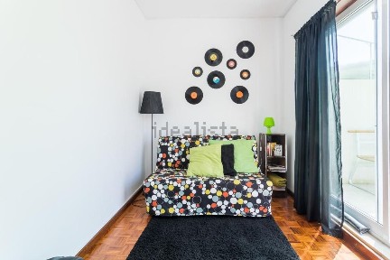 Arrendamento de apartamento T1 na Rua da Alegria