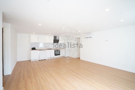 Arrendamento de apartamento T2 em Torrados e Sousa