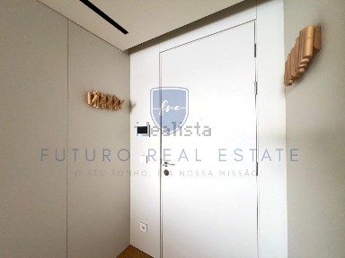 Arrendamento de apartamento T1 na Estrada Monumental