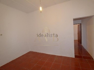Moradia independente à venda em São Cristóvão