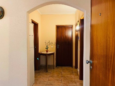 Apartamento T3 à venda na Rua Doutor Duarte Silva s/n