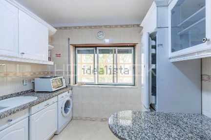 Arrendamento de apartamento T1 no Centro de Sintra - Portela de Sintra
