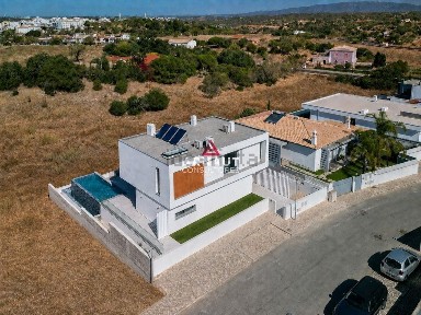 Estômbar e Parchal, Vila de Estômbar - Fontes, Rua Da Nora