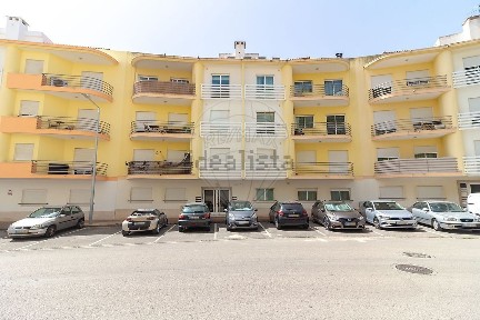 Apartamento T3 à venda na Rua da 1ª Dinastia