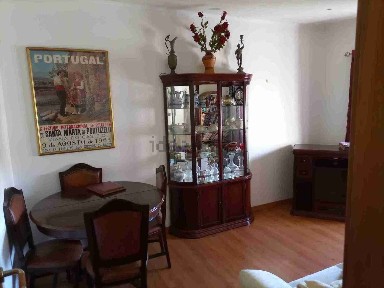 Apartamento T2 à venda na Rua Ilha do Faial s/n