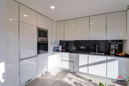 Arrendamento de duplex em Ranhados