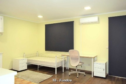 T0 remodelado, bem arrendado, a 3 min da ponte metálica.
