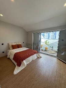 Apartamento T2 à venda na Rua Conselheiro Lobato, 491
