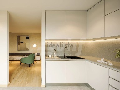 Apartamento T2 à venda na Rua Augusto Simões, 1028