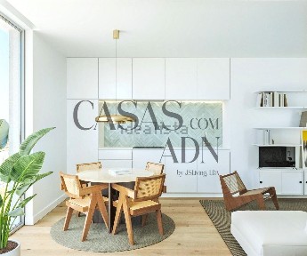 Apartamento T1 à venda na Avenida Doutor Carlos Candal
