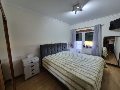 Apartamento T3 à venda em Oiã
