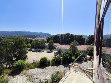 Arrendamento de apartamento T3 em Parada