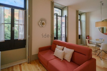 Arrendamento de apartamento T1 na Rua de Tomaz Ribeiro