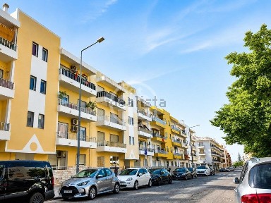 Apartamento T2 à venda na Zona Alta - Ria Shopping