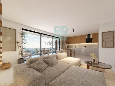 Apartamento T2 à venda na Rua Francisco do Soveral, 2
