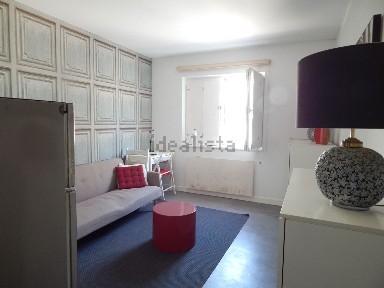 Arrendamento de apartamento T0 no Centro do Estoril