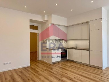 Arrendamento de apartamento T1 na Rua Almirante Reis