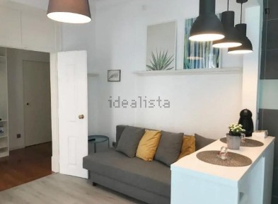 Arrendamento de apartamento T1 na Rua da Rosa