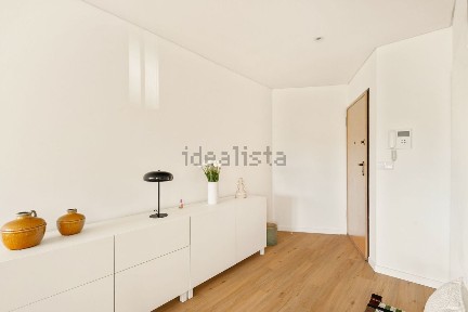Apartamento T2 à venda na Rua Cidade de Malange