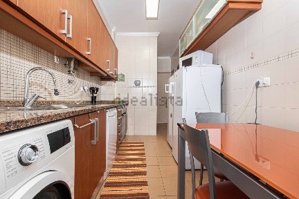 Apartamento T2 à venda na Avenida João Branco Núncio, 7