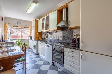 Apartamento T2 à venda em Sacavém e Prior Velho