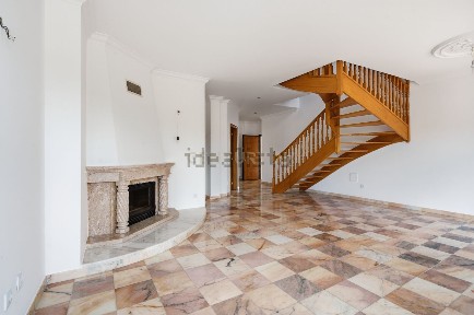 Duplex à venda na Rua Manuel Antunes, 1