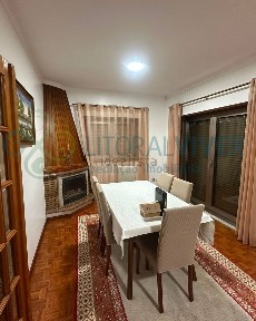 Arrendamento de duplex na Rua de São Miguel