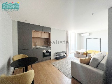 Arrendamento de apartamento T0 na Rua General José Domingues Peres s/n