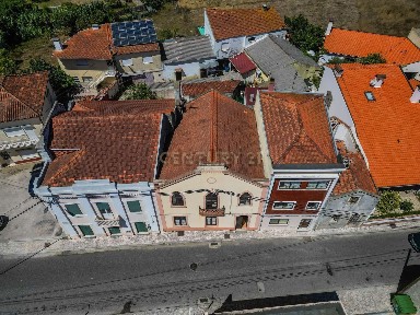 Alhadas, Rua Ateneu, 7