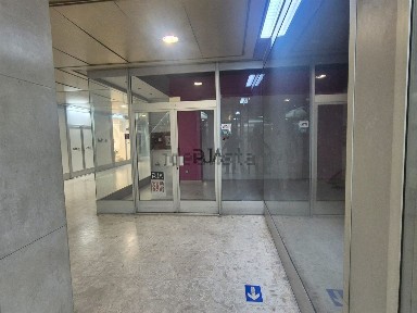 Espaço comercial à venda na Avenida Doutor Lourenço Peixinho, 146