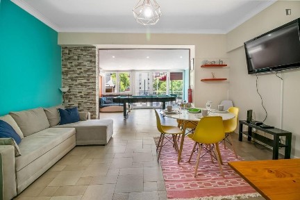 Arrendamento de apartamento T2 na Praça de 9 de Julho