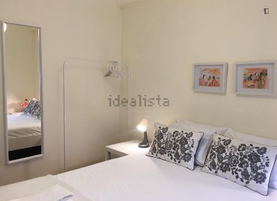 Arrendamento de apartamento T1 na Rua da Laje
