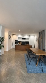 Apartamento T3 à venda na Rua de Sarmento de Beires, 280