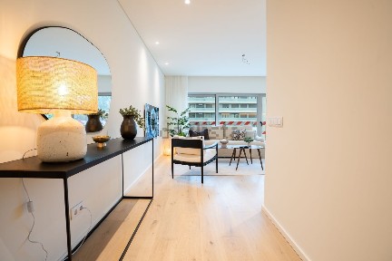 Apartamento T3 à venda na Rua Margarida da Silva Cruz